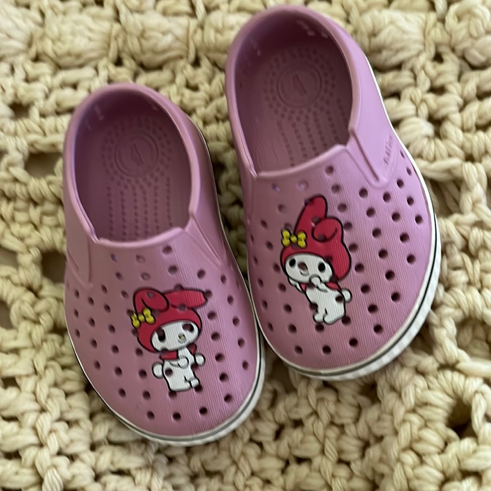 Native My Melody water shoe infant size 4